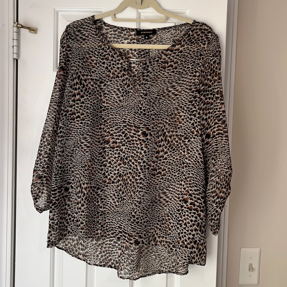 Peridot Size M Leopard 3/4 Sleeve Blouse